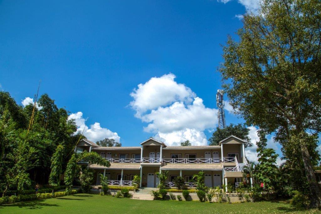 Tiger'S Den Resort Bandhavgarh National Park 外观 照片