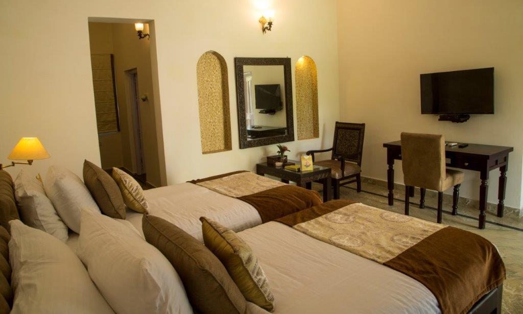 Tiger'S Den Resort Bandhavgarh National Park 外观 照片